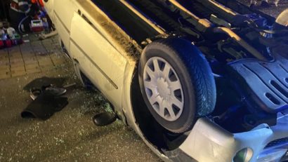 (FOTO) Neamţ: Un tânăr a decedat şi două minore au fost rănite într-un accident rutier produs de un şofer băut