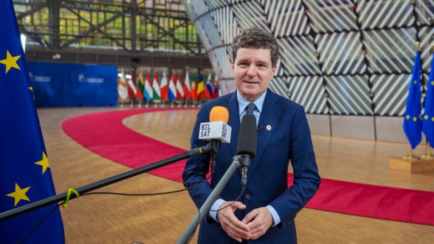LIVE VIDEO: Președintele Nicușor Dan, declarații de presă la Bruxelles LIVE VIDEO: Președintele Nicușor Dan, declarații de presă la Bruxelles