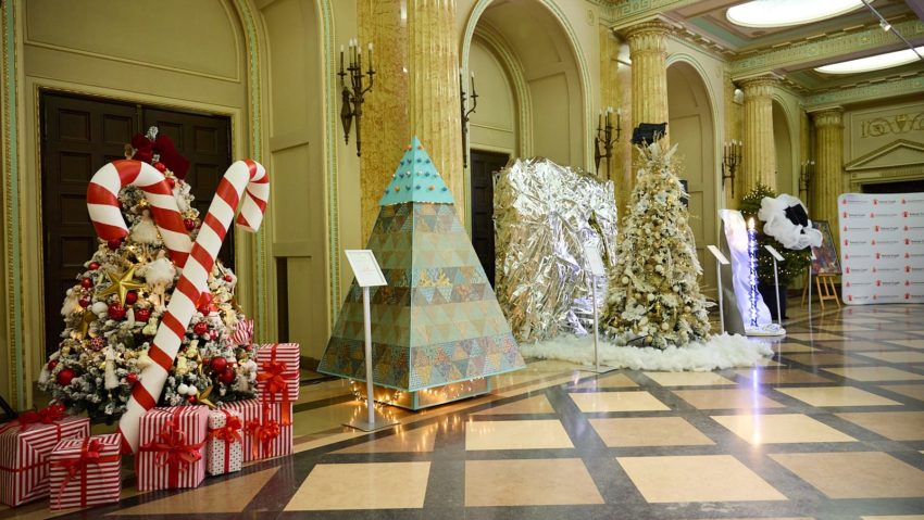 Nouă din 10 copii aflați în stare de vulnerabilitate spun că important pentru ei e să mânânce suficient și să aibă cărți și jocuri: cum arată sărăcia, în afara statisticilor