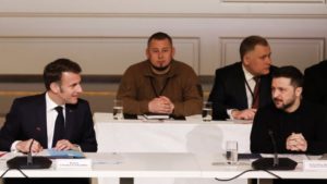 Acord militar istoric, semnat la Paris de preşedinţii Franţei şi Ucrainei