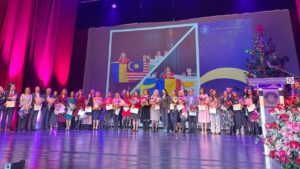 (AUDIO) 12 elevi ieșeni premiați la Gala olimpicilor internaționali organizată de Ministerul Educației