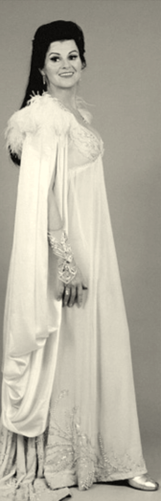 Viorica-Cortez-in-POvestirile-lui-Hoffmann-MET-198