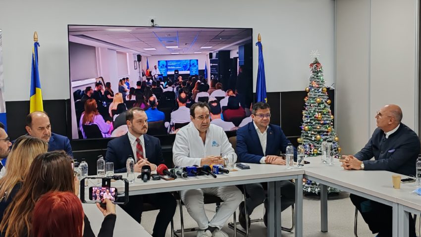 (AUDIO) Iași: RMN mobil de ultimă generație, inaugurat de ministrul Sănătății