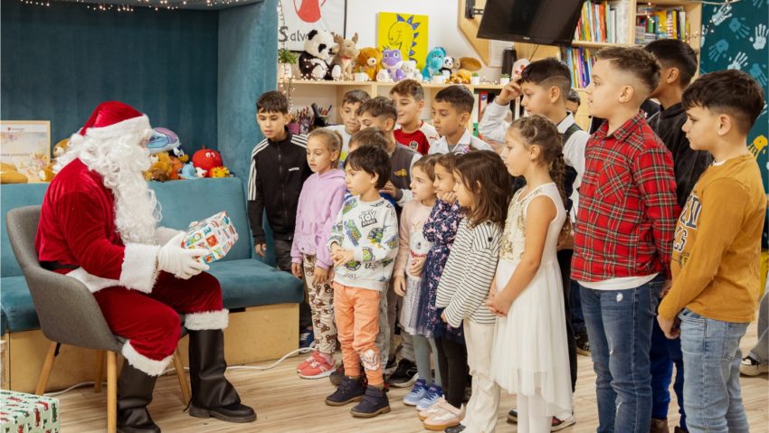 1.200 de fapte bune: Crăciun pentru copiii vulnerabili de la Salvați Copiii Iași