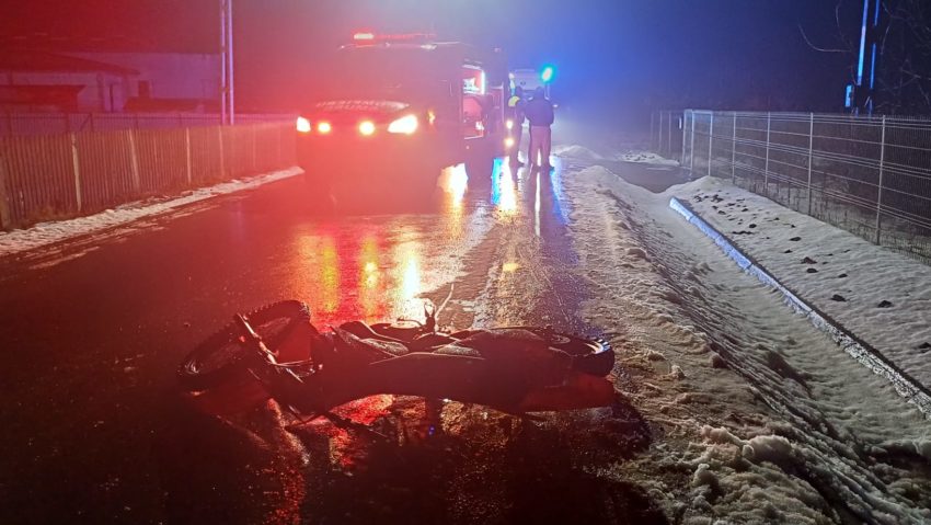 Suceava: Doi minori, răniţi grav în urma coliziunii dintre motocicletele pe care le conduceau