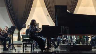 (AUDIO) Pianista Mara Dobrescu în Concertul din 30 ianuarie al Filarmonicii Moldova, sub bagheta lui David Crescenzi