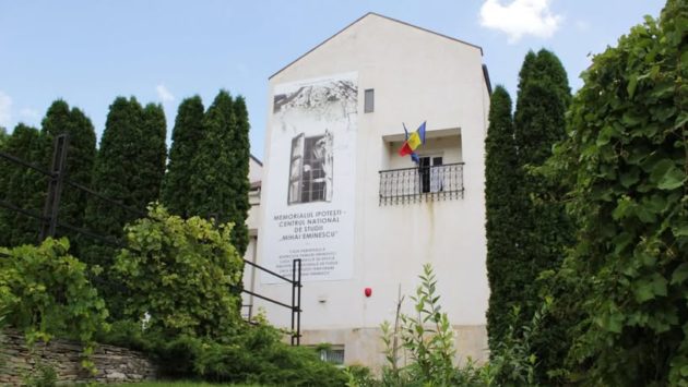 La Botoşani şi Ipoteşti au început astăzi manifestările organizate sub egida „Zilele Eminescu – Ziua Culturii Naţionale”