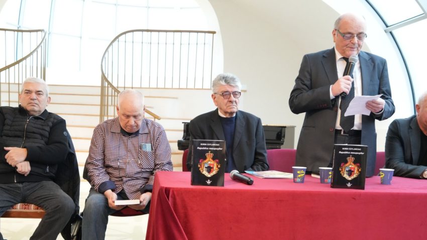 Amiază culturală bucovineană prin pelicula „Doamna Sofia” și cartea „Republica nesupușilor” – teme ale emisiunii Tradiții de joi, 12 FEBRUARIE 2026, ora 21:03 – 22 – cu Dumitru ȘERBAN