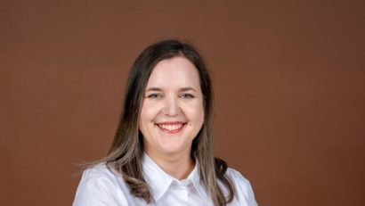 #StareaEducației (INTERVIU) Alfabetizarea emoțională digitală, o soluție imediată pentru copiii expuși riscurilor online. Diana Todea, vicepreședinte al Asociației Mindcare for All: ”Nu vorbim despre demonizarea tehnologiei sau despre reducerea forțată a timpului petrecut online, ci despre capacitatea tinerilor de a-și recunoaște emoțiile și de a înțelege ce se află în spatele propriilor comportamente.”