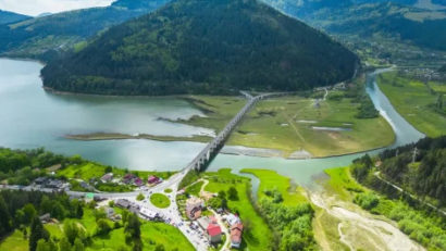 Poiana Teiului – realități ale vieții și planuri de viitor. Alexandru Tudor Chirilă, edil șef, cu Mihai Florin Pohoață, la ”Pulsul Zilei” – 03.02.2026.