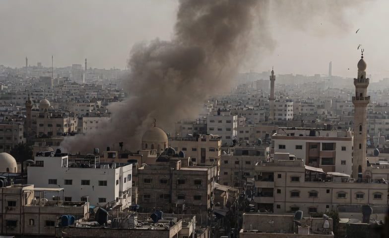 Armata israeliană anunţă că a lovit centre de comandă legate de forţele de securitate iraniene