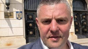 Demisie la vârful Prefecturii Vaslui. Eduard Popica părăsește funcția în context politic tensionat