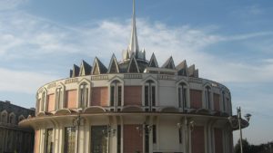 (AUDIO) Credincioșii romano-catolici sărbătoresc, în această noapte, Învierea Domnului