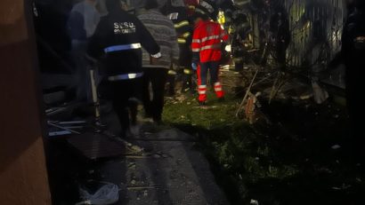 Bacău: Alertă la Bogdănești – posibilă explozie, persoană prinsă sub dărâmături