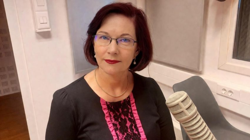 #StareaEducației (INTERVIU) Colegiul Economic Administrativ din Iași a primit titulatura de colegiu de antreprenoriat. Gabriela Țiplic, director al instituției:”Reprezintă o recunoaștere a performanțelor obținute, a programelor educaționale dezvoltate și a parteneriatelor solide cu mediul de afaceri.”