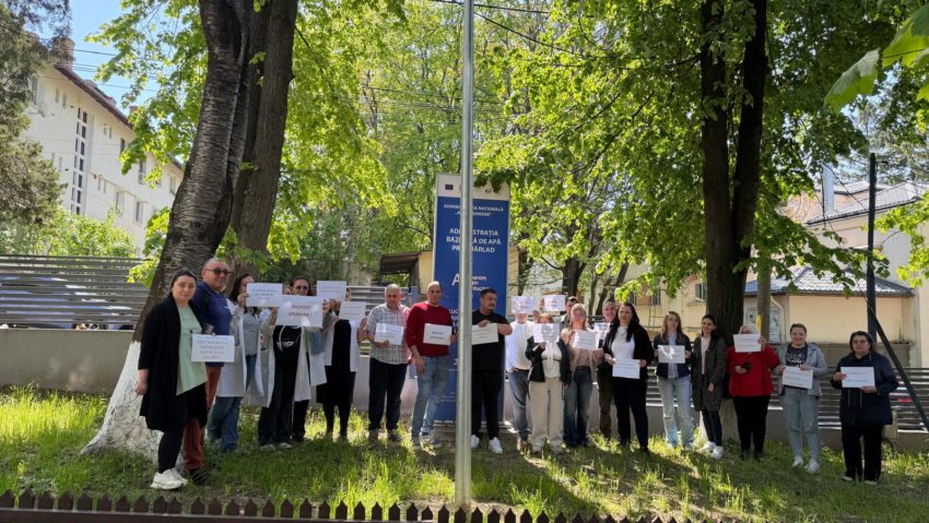 (AUDIO) Angajații din cadrul Administrației Apele Române continuă seria protestelor în teritoriu