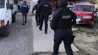 Botoşani: 12 percheziţii într-un dosar de corupţie