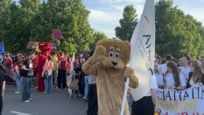 Parada FEstudIS a transformat străzile Iașiului într-un spectacol studențesc. Eduard Iacob, reporter Incubator în „Bună dimineața”