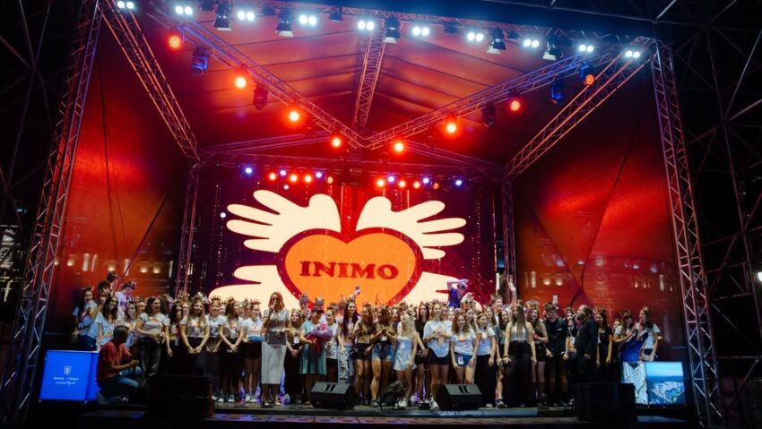(AUDIO) Marşul „Inimo” pe traseul Parcul Expoziției – Biblioteca Centrală Universitară – Palatul Culturii