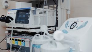 Salvați Copiii România răspunde apelului medicilor din Chișinău și dotează Institutul Mamei și Copilului cu un sistem de videocolonoscopie pediatrică