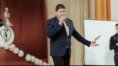 (INTERVIU) Încep evaluările naționale la clasele a II-a, a IV-a și a VI-a. Sergiu Enea, inspector adjunct al ISJ Iași: ”Anul acesta se pilotează itemi care vizează alfabetizarea funcțională și gândirea critică. Testele nu devin mai dificile, ci mai relevante.”