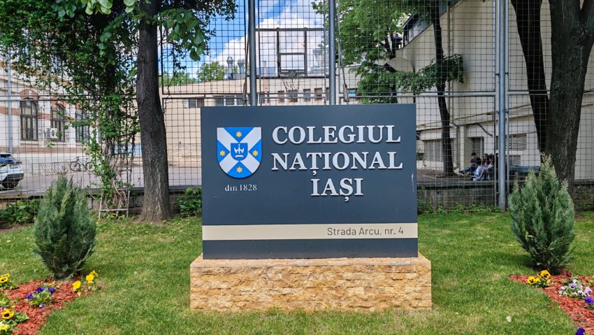 (AUDIO) Iași: Colegiile „Emil Racoviță” și Național, pe primele două locuri în clasamentul școlilor la Evaluarea Națională