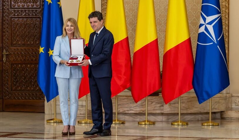 Nadia Comăneci, decorată de preşedintele Nicuşor Dan cu Ordinul Naţional „Steaua României” în grad de Mare Cruce