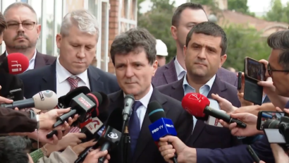 Preşedintele Nicuşor Dan i-a vizitat la spital pe cei doi răniţi în urma incidentului