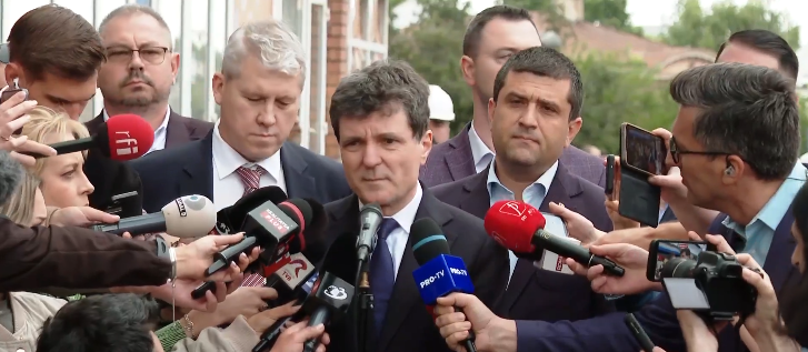 Preşedintele Nicuşor Dan i-a vizitat la spital pe cei doi răniţi în urma incidentului