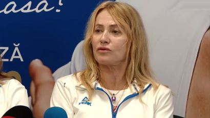 Nadia Comăneci, mesaj emoționant pentru tinerele gimnaste la Onești: „Mulțumiți-le părinților că v-au dat la gimnastică”