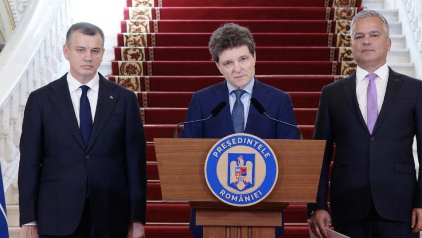 Reacţiile partidelor după desemnarea lui Adrian Veştea pentru funcţia de premier