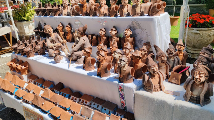 (AUDIO) Iași: Arpad Pall și Daniel Ifrim, premiați la „Cucuteni 5000” pentru ceramică artistică și utilitară