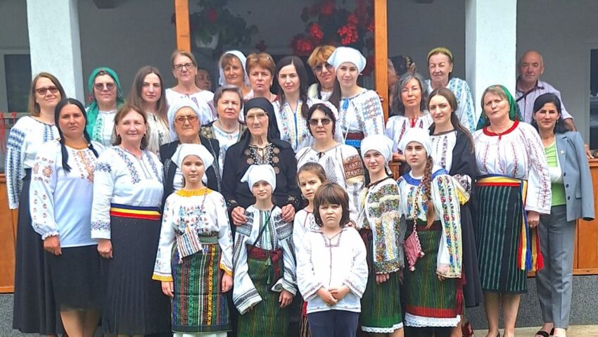 (AUDIO/PROMO) Între străbuni și urmași – lecții de tradiție la Șezătoarea din Mihai Viteazu, Ungureni, Botoșani – temă a emisiunii TRADIȚII – de joi, 11 IUNIE 2026, ora 21:03, cu Dumitru Șerban