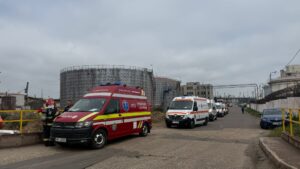 Alertă cu bombă în Portul Constanţa; terminalul de pasageri, evacuat