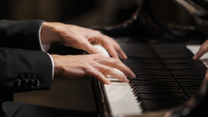 Tabăra Muzicală Estivală de la Tescani, la final/ Vineri – concertul de închidere a evenimentului