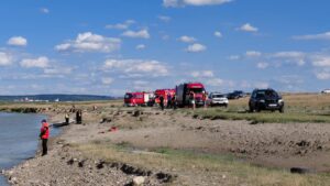 Neamţ: Doi fraţi, de 12 şi 15 ani, au murit în râul Moldova; o fetiţă de 6 ani a fost salvată