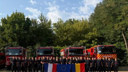 IGSU: Pompierii români din al doilea modul dislocat în Franţa au revenit acasă; ei au efectuat misiuni multiple