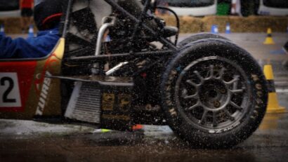 11 echipe din nouă țări au concurat la cea de-a patra ediție Formula Student România, organizată de TUIASI