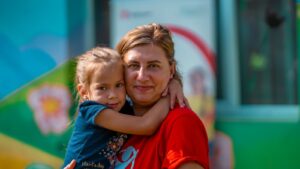 Organizația Salvați Copiii: 58% dintre copiii cu părinții plecați la muncă în străinătate vor ca aceștia să se întoarcă în România