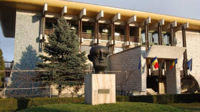 Bacău: Overthink Film Fest ajunge la Centrul de Cultură „George Apostu”