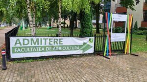 (AUDIO) USV Iași: înscrierile pentru admiterea de toamnă continuă până pe 4 septembrie
