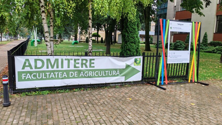 (AUDIO) USV Iași: înscrierile pentru admiterea de toamnă continuă până pe 4 septembrie