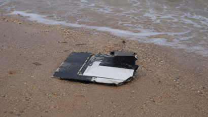 (NEWS ALERT) Dronă fără pilot, găsită în mare, la Costinești, la 15 metri de stabilopozi