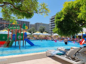 Litoralul, principala destinaţie de vacanţă a românilor şi în ultimul weekend al verii
