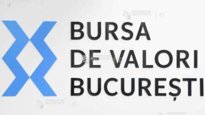 Bursa de Valori Bucureşti continuă să fie la această oră în scădere pe toţi indicii