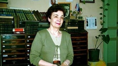 (promo) Avangarda rusă, între manifest, literatură și revoluția formelor. Dialog cu prof. univ. dr. Livia Cotorcea în emisiunea de vineri, 11 septembrie 2026, h 20:30, Radio Iași, cu Dumitru ȘERBAN