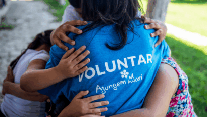 Într-o lume modelată de tehnologie și AI, Ajungem MARI caută 65 de voluntari care să fie modele pentru copiii instituționalizați din Iași. Înscrieri deschise până pe 30 septembrie!