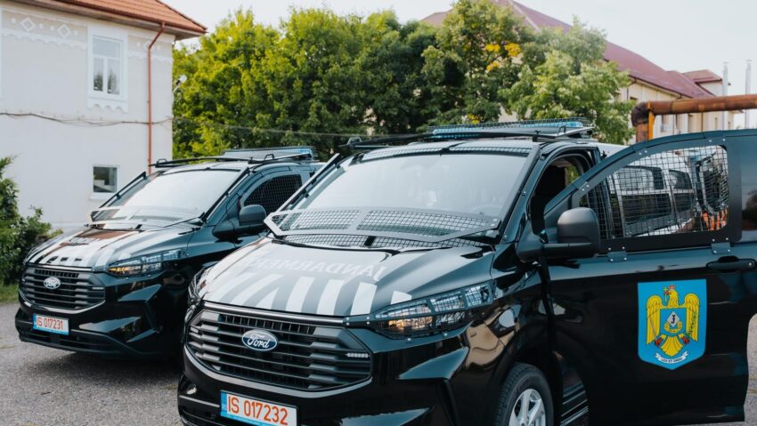 Mobilitate și protecție sporită pentru jandarmii ieșeni