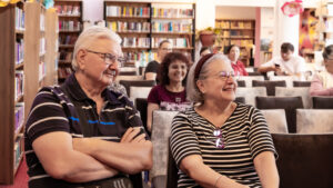 La Iași s-a deschis un nou program pentru seniorii singuri. Activități gratuite la Biblioteca Județeană „Gheorghe Asachi”