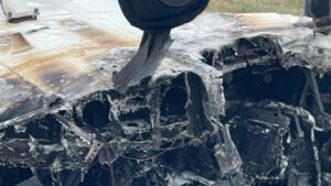 Accident pe Aerodromul Iași. Pilotul a fost rănit ușor